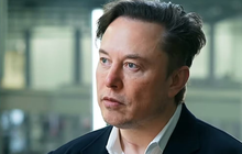 Elon Musk thừa nhận các hãng xe Trung Quốc là đối thủ lớn nhất của Tesla, khen là 'đối thủ xứng tầm thế giới'