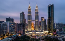Vì sao thu nhập bình quân trên 10.000 USD, chuyên gia Malaysia vẫn cho rằng quốc gia này đang tụt sau Việt Nam và Indonesia, bỏ lỡ vị thế Hổ châu Á?