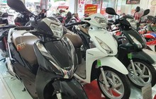 Giá nhiều mẫu xe máy hot tiếp tục neo cao, riêng SH 350i thủng đáy