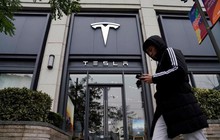 Chiêu độc lấy 'thịt đè người' của Tesla: dìm giá để chiếm thị phần Trung Quốc, các hãng xe điện non trẻ 'khóc ròng'