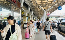 Giá vé máy bay Tết 2024 cao ngất ngưởng, nhiều chặng đã hết vé 