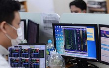 Chứng khoán ảm đạm, nhà đầu tư ngại xuống tiền Chứng khoán ảm đạm, nhà đầu tư ngại xuống tiền