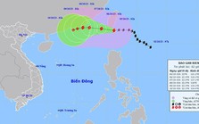 Bão Koinu chưa giảm cường độ, đang tiến nhanh vào Biển Đông Bão Koinu chưa giảm cường độ, đang tiến nhanh vào Biển Đông