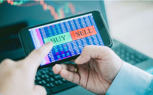 Khối ngoại tiếp đà mua ròng trong phiên VN-Index đảo chiều tăng điểm Khối ngoại tiếp đà mua ròng trong phiên VN-Index đảo chiều tăng điểm