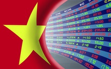 VN-Index ngược dòng tăng điểm ngoạn mục ngày truyền thống ngành Chứng khoán VN-Index ngược dòng tăng điểm ngoạn mục ngày truyền thống ngành Chứng khoán