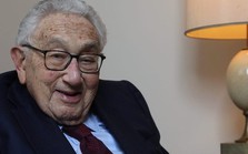 NÓNG: Cựu Ngoại trưởng Mỹ Henry Kissinger qua đời ở tuổi 100