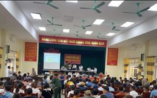 Lạ lùng các phiên đấu giá đất: Nơi bỏ cọc, chỗ cao chót vót Lạ lùng các phiên đấu giá đất: Nơi bỏ cọc, chỗ cao chót vót