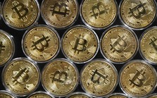 Giá bitcoin vượt mốc 40.000 USD