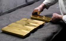 Chuyên gia nêu những điều cần lưu ý khi đầu tư vào vàng lúc giá cao kỷ lục