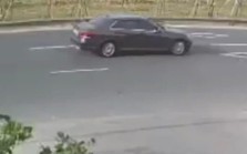Khởi tố vụ án cán bộ ngân hàng lái xe Mercedes tông chết người Khởi tố vụ án cán bộ ngân hàng lái xe Mercedes tông chết người