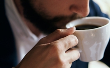 Thời điểm uống cà phê gây hại sức khỏe, tăng nguy cơ  'tàn phá' dạ dày