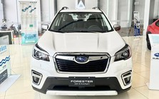 Subaru Forester giảm giá kỷ lục 319 triệu đồng: Bản full còn 969 triệu chỉ ngang CR-V
