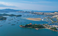 Khu kinh tế Vân Phong vừa được Thủ tướng phê duyệt có gì đặc biệt? Khu kinh tế Vân Phong vừa được Thủ tướng phê duyệt có gì đặc biệt?