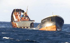 Nhu cầu tăng cao, 'hạm đội bóng tối' với các con tàu vốn đã đến tuổi 'nghỉ hưu' vẫn phải ngày đêm chở dầu Nga đi khắp thế giới
