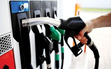 Giá dầu thế giới tăng vọt, giá xăng trong nước sắp tới thế nào? Giá dầu thế giới tăng vọt, giá xăng trong nước sắp tới thế nào?