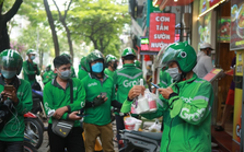 Chọn thế chủ động thay vì phụ thuộc vào app giao hàng, ông lớn ngành F&B tự tìm cho mình lối đi riêng