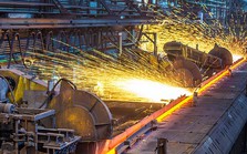 Đại gia ngành thép ‘đứng ngồi không yên’ trong năm 'hạn' Đại gia ngành thép ‘đứng ngồi không yên’ trong năm 'hạn'