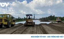 Cao tốc ở Đồng bằng sông Cửu Long: Đang chờ thẩm định hàng triệu m3 cát biển Cao tốc ở Đồng bằng sông Cửu Long: Đang chờ thẩm định hàng triệu m3 cát biển