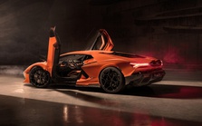 Bridgestone giới thiệu dòng lốp "may đo" cho Lamborghini Revuelto