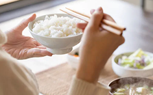 5 mẹo ăn cơm trắng của chuyên gia Nhật Bản giúp giảm cân hiệu quả