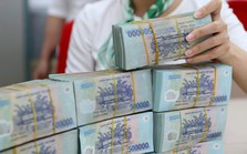Bằng cách nào ngân sách nhà nước có thêm gần 700.000 tỷ đồng trong 5 tháng? Bằng cách nào ngân sách nhà nước có thêm gần 700.000 tỷ đồng trong 5 tháng?