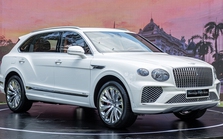Ảnh thực tế Bentley Bentayga bản đặc biệt giá gần 21 tỷ tại Việt Nam: Như chuyên cơ với ghế hàng không