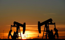 Ả-rập Xê-út thông báo cắt giảm sản lượng, giá dầu lập tức tăng 2%