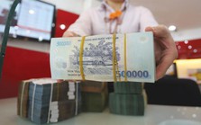 Nhiều ngân hàng giảm lãi suất huy động lần thứ 2 trong chưa đầy nửa tháng