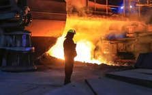 Sắt thép Việt Nam 'đắt khách' tại nước ngoài: Xuất khẩu sang quốc gia này tăng hơn 300 lần chỉ trong 4 tháng đầu năm