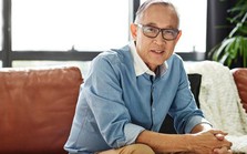Ông lão U70 "review" trải nghiệm an hưởng tuổi già tại khách sạn: thoải mái và đáng tiền, hơn cả viện dưỡng lão