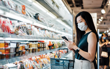 Ngành bán lẻ và làn gió thuận - nghịch trong những tháng cuối năm 2023 Ngành bán lẻ và làn gió thuận - nghịch trong những tháng cuối năm 2023