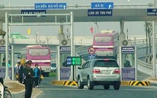Thí điểm thu phí không dừng xe vào sân bay Nội Bài, Tân Sơn Nhất Thí điểm thu phí không dừng xe vào sân bay Nội Bài, Tân Sơn Nhất