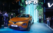VinFast VF6 chính thức ra mắt tại Việt Nam: 2 phiên bản, giá từ 675 triệu đấu Kia Seltos, Hyundai Creta