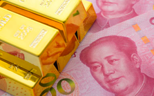 Giá vàng Trung Quốc giảm xuống mức kỷ lục sau quyết định bất ngờ