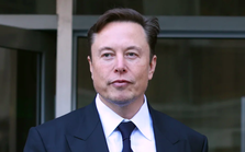 Tỷ phú Elon Musk kiện OpenAI bắt tay Microsoft để kiếm tiền