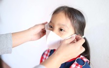 2 nguyên nhân khiến trẻ dễ mắc bệnh hô hấp: Một thứ vẫn đang tiếp xúc mỗi ngày