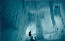 Một hang động băng cổ được phát hiện sâu trong núi, có vô số bí mật được chôn giấu trong hang, và sự hình thành của nó vẫn là một bí ẩn chưa được giải đáp!