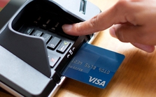 Cảnh báo trừ tiền trái phép trên tài khoản thẻ tín dụng