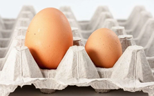 Trứng gà nên mua quả to hay quả nhỏ? Đáp án không phải ai cũng biết