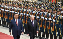 Lệnh trừng phạt của Mỹ: Phép thử với mối quan hệ 'không giới hạn' Trung - Nga