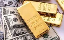 Trung Quốc tích cực bán trái phiếu USD để giữ vàng