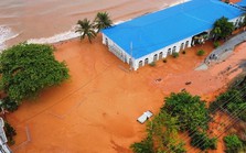 Vụ lũ cát đỏ ở Mũi Né: Giám đốc Sở Xây dựng Bình Thuận nói gì?