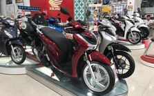 Cuộc khủng hoảng trên thị trường xe máy Việt: Doanh số bán hàng trượt dài bất chấp nỗ lực giảm giá 