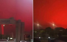 Bầu trời chuyển màu đỏ thẫm ở Trung Quốc khiến nhiều người lo sợ, là hiện tượng gì?