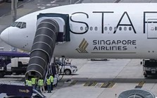Singapore Airlines bồi thường ít nhất 10.000 USD cho hành khách bị thương trên chuyến bay gặp nhiễu động