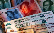 Nỗ lực phi đô la hoá đạt 'bước tiến' mới: Quốc gia chủ chốt của BRICS chọn Nhân dân tệ - Rúp làm cặp tiền tệ tham chiếu thay cho USD
