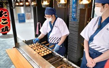 Nhật Bản: Lạm phát tăng cao khiến giá một loại thực phẩm phổ biến đắt hơn cả thịt bò wagyu, đẩy người dân rơi vào tình thế tiến thoái lưỡng nan