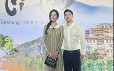 Chủ tịch Hà Nội FC tự tay tung ảnh sánh đôi cùng Đỗ Mỹ Linh, vòng 2 nàng hậu gây chú ý giữa nghi vấn có tin vui