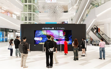 LG mở triển lãm nghệ thuật và công nghệ, trình diễn TV OLED không dây đầu tiên ở Việt Nam