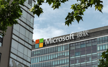 20 năm sống sót diệu kỳ của Microsoft tại Trung Quốc: Hệ điều hành Windows chiếm hơn 80% thị phần, kiểm duyệt công cụ nghiêm ngặt hơn cả công ty nội địa